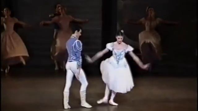 Paquita/Lacotte : Romantic PDD Including Soloists Variations