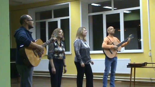 18.11.2018 Квартирник КСП "Живая струна", 5 видео (квартет "ЭССЕ") смотреть онлайн