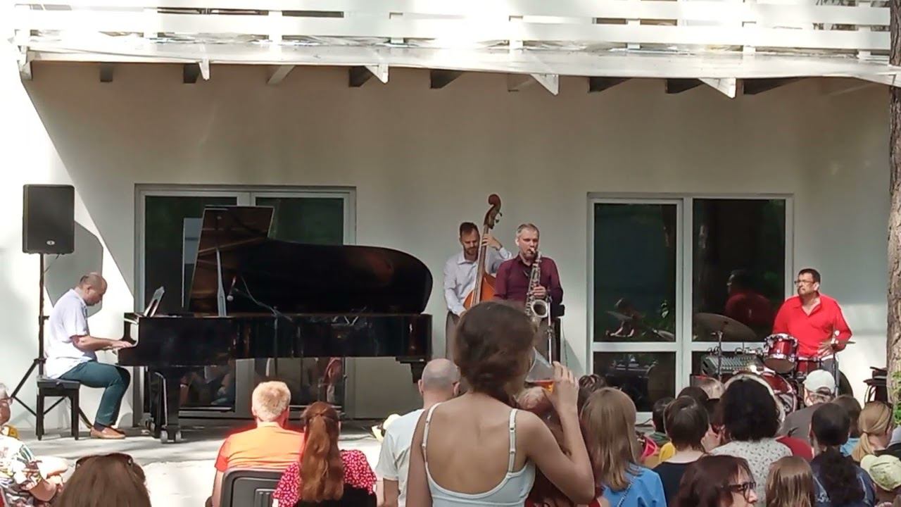 Роман Соколов (3) смотреть онлайн