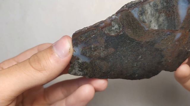 Агат халцедоновий 138 грам / Agate chalcedony 138 grams смотреть онлайн