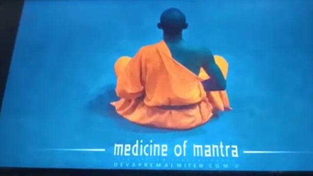 Deva premal healing mantra (twameva) смотреть онлайн