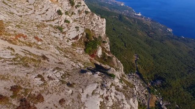 Отлетим! Крымские горы, Южный берег смотреть онлайн