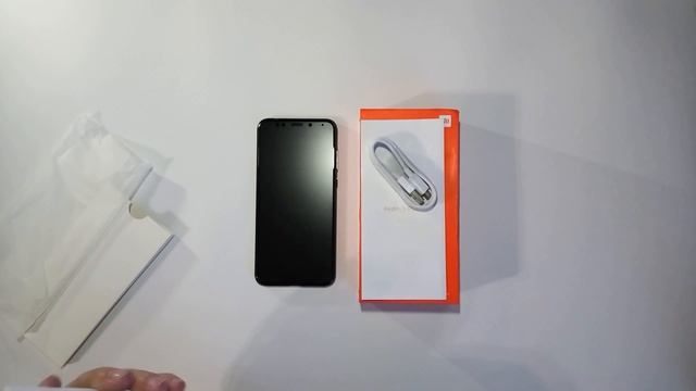 Xiaomi Redmi 5 Plus 4/64 Global Unpacking - распаковка