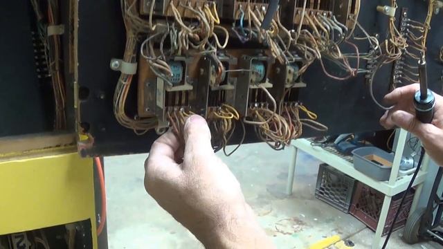 Ray's Pinball Tech Tips #19 - EM Gun Games смотреть онлайн