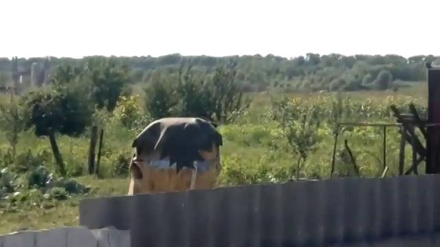 Колонна военной техники едет на границу (Валуйки) смотреть онлайн