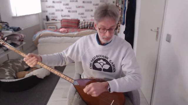 Saz lesson 001S-Suddenly I See смотреть онлайн