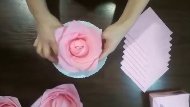 Этикет на каждый день.Урок 2. Правила поведения за столом. Мастер-класс " Лотос из салфеток". смотреть онлайн