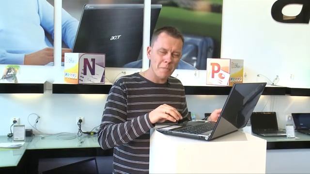 Acer Aspire V3-531 magyar nyelvű bemutató az AcerShopban смотреть онлайн