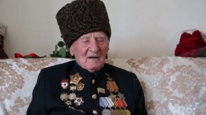 Мэр Махачкалы навестил легендарного ветерана ВОВ Ибрагим-Пашу Султановича Садыкова