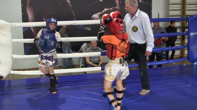 Кубок Кривого Рога Карасев Михаил Тай 1 раунд смотреть онлайн