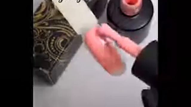 R132 Гель лак ROYAL 10 мл смотреть онлайн