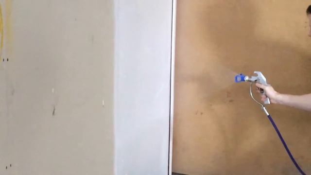 Безвоздушное распыление шпаклёвки на гипрок, огнезащиты. Окрасочный аппарат, агрегат, оборудование