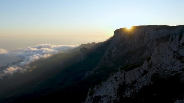 The line Between day and night on Earth is called the terminator. смотреть онлайн