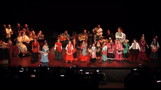 Flamenquitas. Escuela de Flamenco La Tani. смотреть онлайн