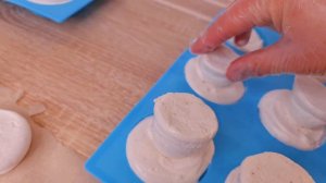 Грибы из зефира