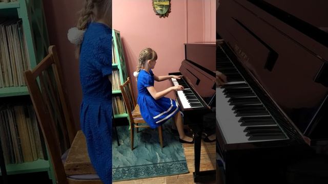 1604 Шульга Анастасия,10 лет; Э Григ В пещере горного короля 1 смотреть онлайн