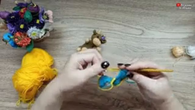 МК Пальчиковый кукольный театр//Сказка Доктор Айболит//Вяжем Коровку смотреть онлайн