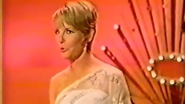 Petula Clark - Winchester Cathedral. смотреть онлайн