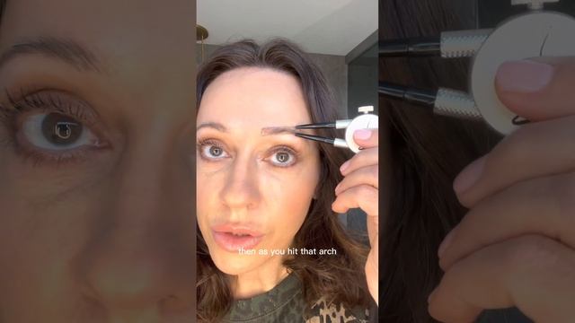 Brow Tool mimics brow mapping for everyday brow routine and maintenance ✨browtool.com #beauty смотреть онлайн