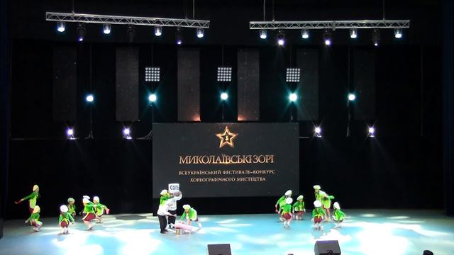 Зразковий ансамбль танцю «Барвінок» — Варись кашка смотреть онлайн