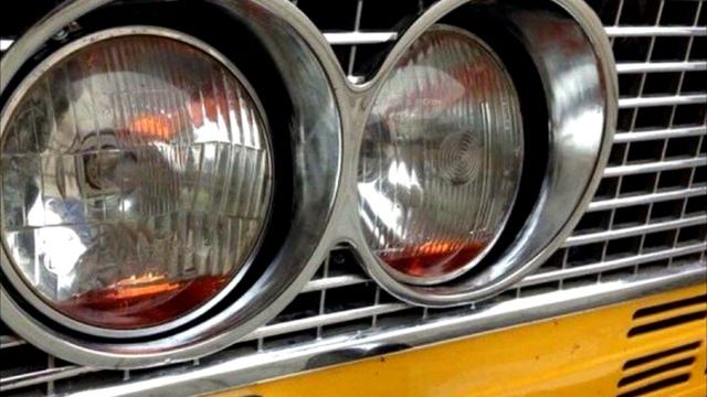 Зачем раньше водители заливали загадочную жидкость в фары смотреть онлайн