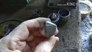Как на наждаке выточить конус для задней бабки.