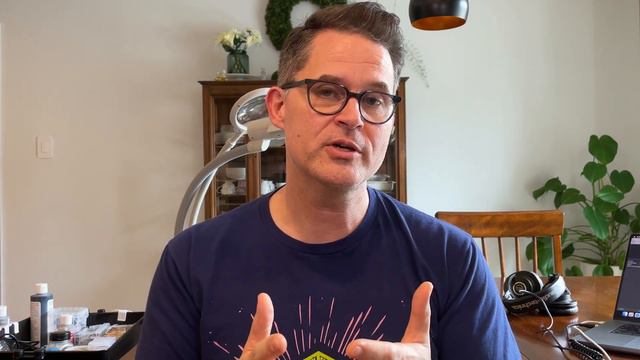 Tour My Miniature Painting Setup: Brushes, Paints, and More смотреть онлайн