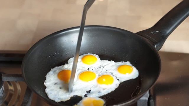 Бутерброды РОМАШКИ с яйцами на завтрак смотреть онлайн