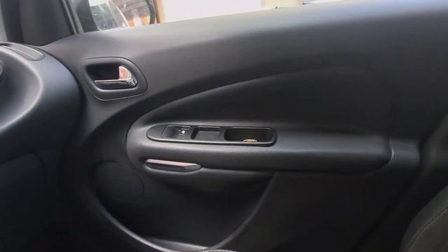 Міський компактвен за недорого Citroen c3 Picasso 2009 1.4 бензин смотреть онлайн