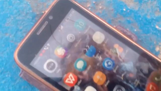 Короче говоря я разбила телефон смотреть онлайн