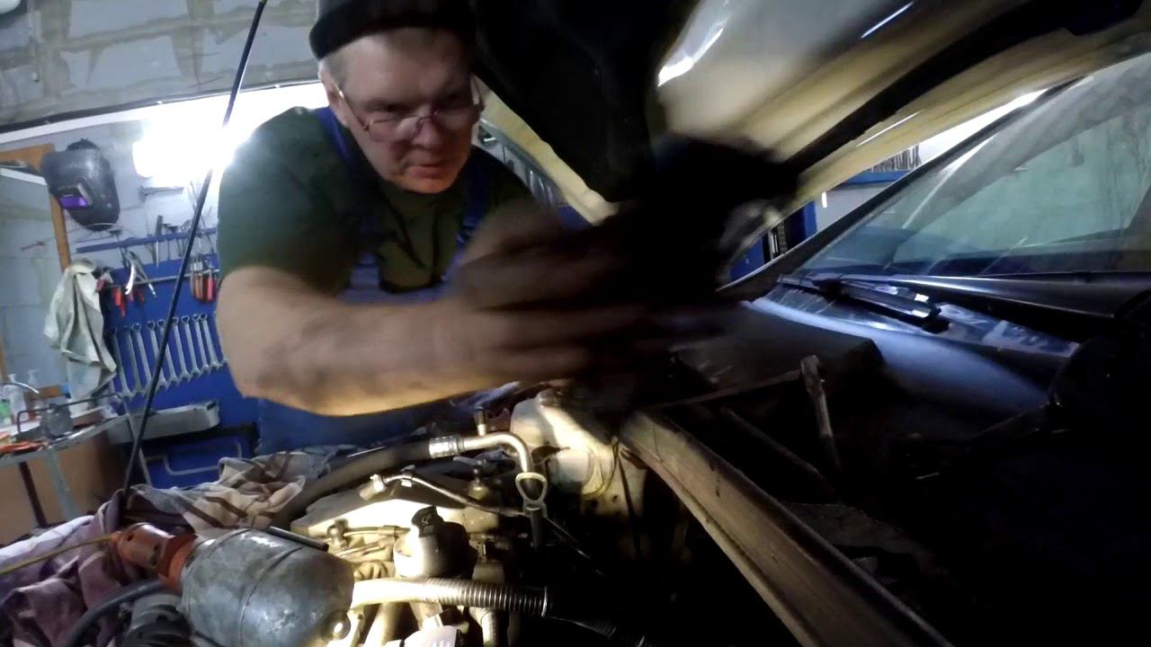 Mercedes-Benz CLA C117 замена термостата(thermostat replacement) смотреть онлайн