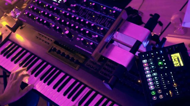 Chillout late night session 20-07 / PEAK, EX5, Digitone смотреть онлайн
