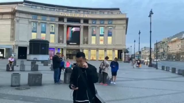 ykt.nigga! Парень хорошо переводит и поет с якутского на русский и с русского на якутский язык смотреть онлайн