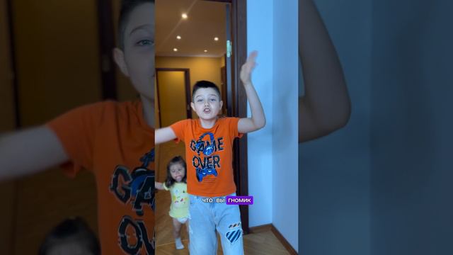 Что ДЕЛАТЬ если соседские ДЕТИ ГРОМКО ШУМЯТ!? смотреть онлайн