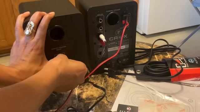 Unboxing My Mackie 3” Multimedia Monitors CR3-X смотреть онлайн
