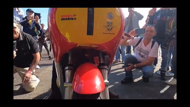 MV AGUSTA organ, played by organist GIACOMO AGOSTINI смотреть онлайн