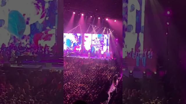 IRINA ALLEGROVA EN EL BARCLAYS CENTER DE NY.