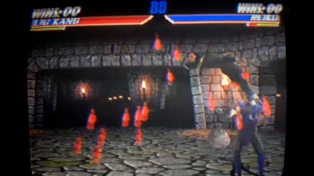 MORTAL KOMBAT GOLD [RED DISC] - SEGA DREAMCAST / REIKO - DISTORTED KOMBO VS LIU KANG смотреть онлайн