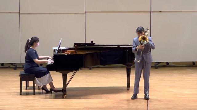 魏君嬡 109 學年度全國學生音樂比賽長號獨奏高中職 A 組自選曲 S. Sulek: Sonata (Vox Gabrieli) for Trombone and Piano смотреть онлайн