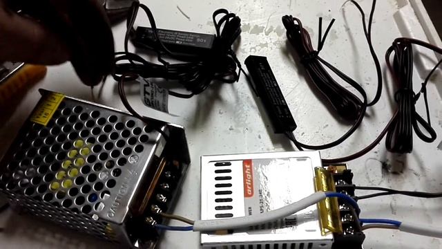 Подключение светодиодной ленты 12V и 24V с включением через датчик движения смотреть онлайн