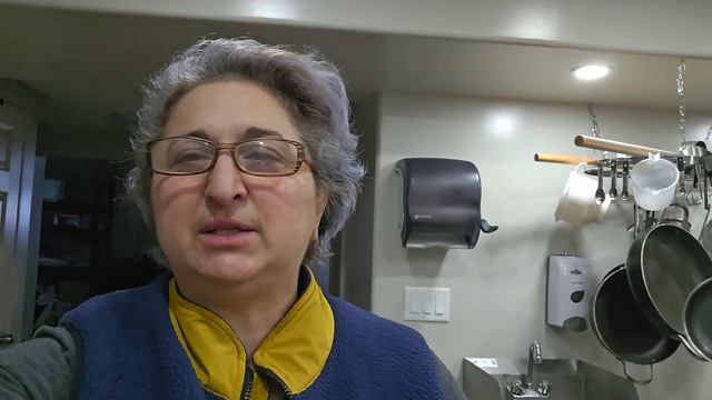 понедельник. делаю заготовки(тесто) на самсу. смотреть онлайн