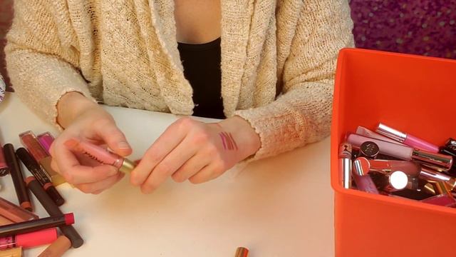 My INSANE Lipstick Collection & Declutter (Liquid Lipsticks, Glosses & Lipsticks) 2020 смотреть онлайн