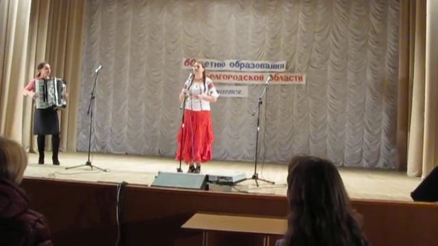 "Ой, ниточка"; "Ой, со вечора, да с полуночи". Исполняет Терентьева Анна смотреть онлайн