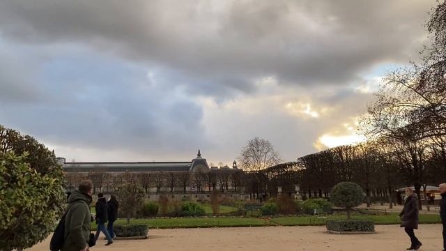 Jardin des Tuileries - Tuileries Garden Paris смотреть онлайн
