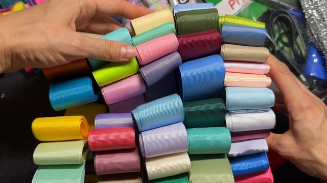 ? Теперь будет много бантиков из лент ??? смотреть онлайн
