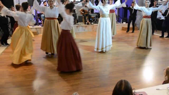 Критские танцы музыка Сretan dances traditions смотреть онлайн