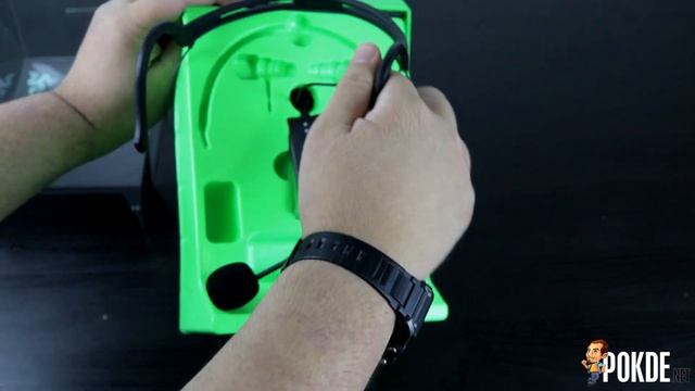 Razer Ifrit Gaming Headset Unboxing смотреть онлайн