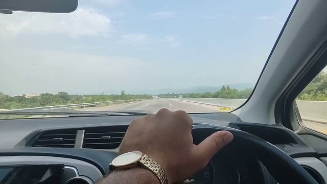 Motorway Drives | Hazara Expressways| Toyota Vitz смотреть онлайн