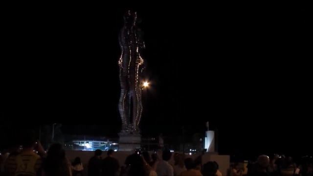 Грузия Батуми ночью.ღამის Batumi.Ночные достопримечательности Батуми. Поющий фонтан Батуми .