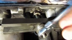 ХЕНДАЙ ТУССАН ЛАЙФХАК! Как снять датчик фаз распредвала, если он развалился.Съёмник своими руками.